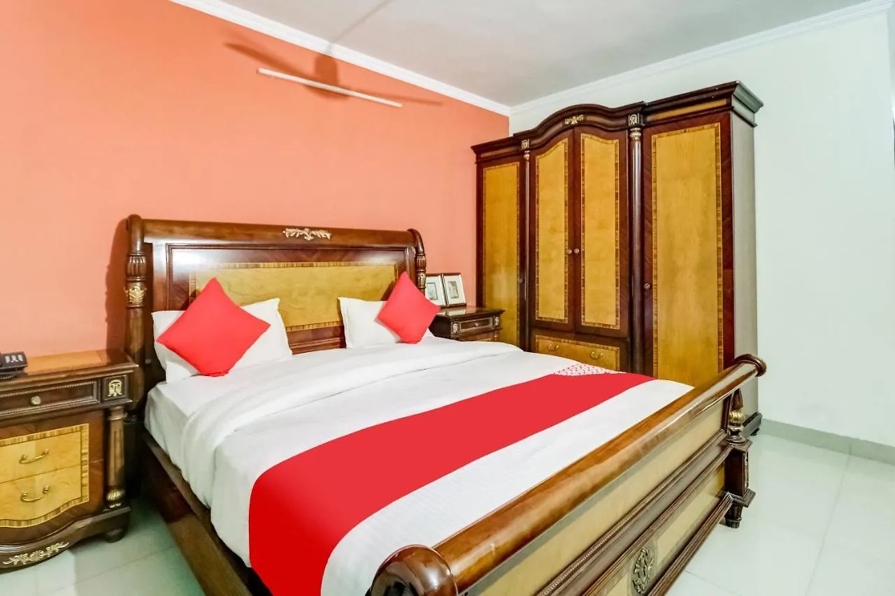 Oyo Hotel R K Residency Gurgaon India