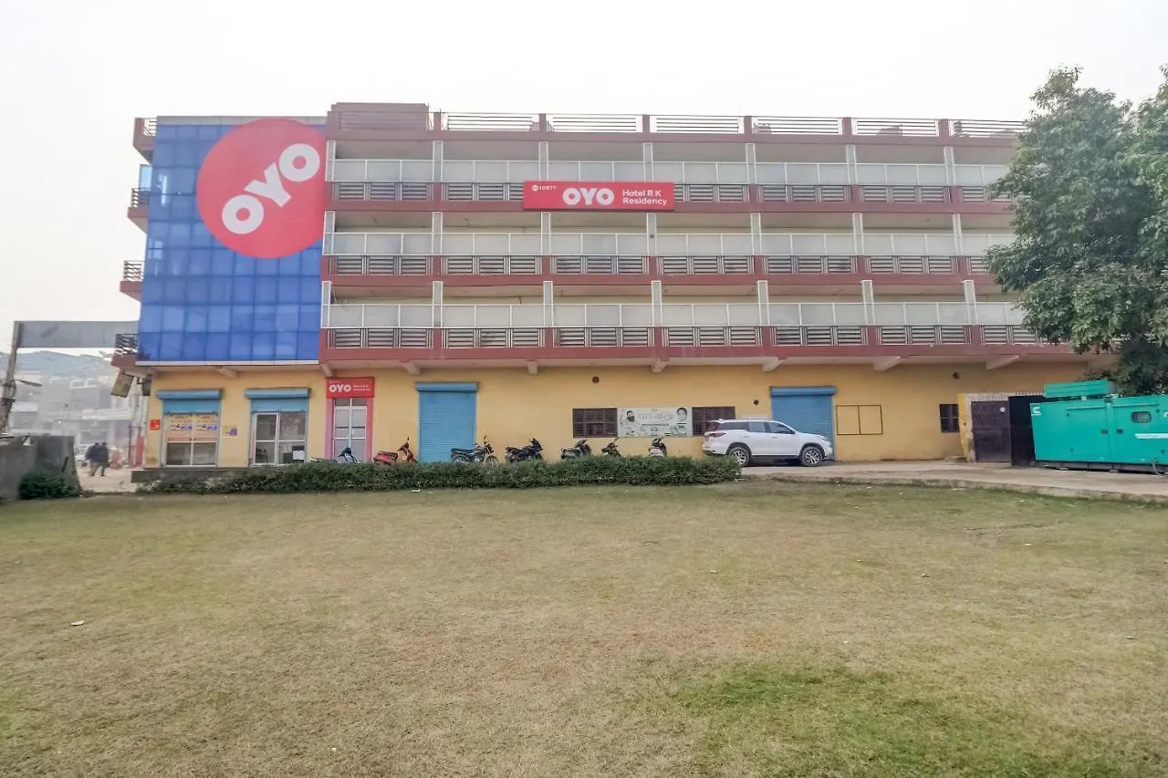 ***  Oyo Hotel R K Residency Gurgaon India